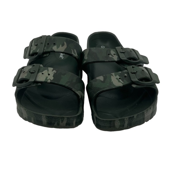 Cat & Jack Green Camouflage Slip-On Waterproof Sandals Size 13 Toddler - Picture 3 of 9